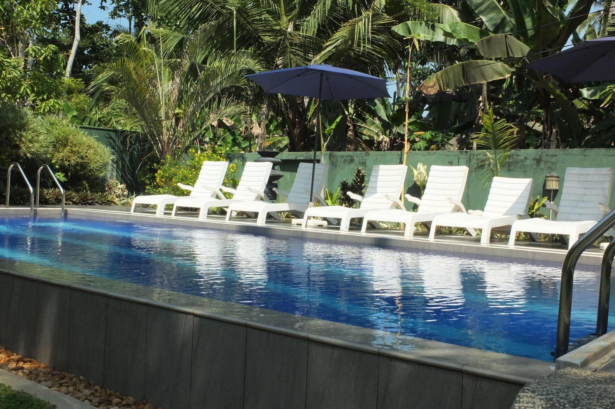 Hikka Villa Hikkaduwa Esterno foto